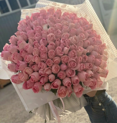 Belek çiçek penbe gül buketi