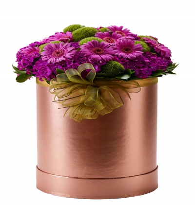  Serik Çiçek Siparişi kutuda kır arajmanı