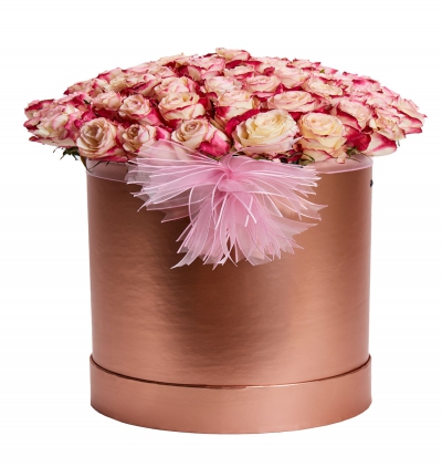  Kadriye çiçek gönder dev kutuda güller